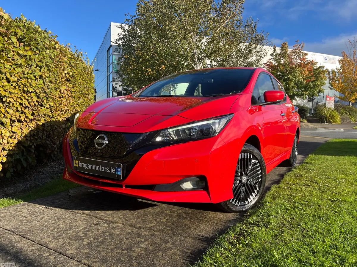 Nissan Leaf Hatchback, Electric, 2022, Red