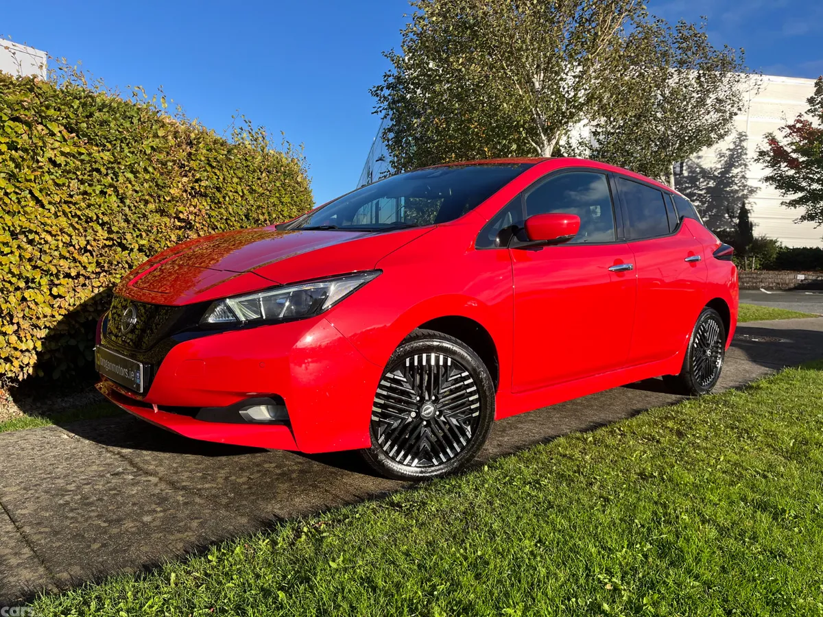 Nissan Leaf Hatchback, Electric, 2022, Red