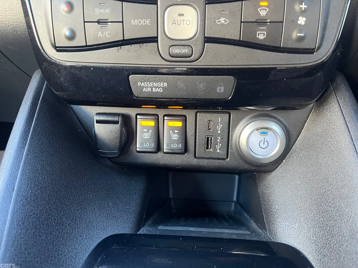 Nissan Leaf Hatchback, Electric, 2022, Red