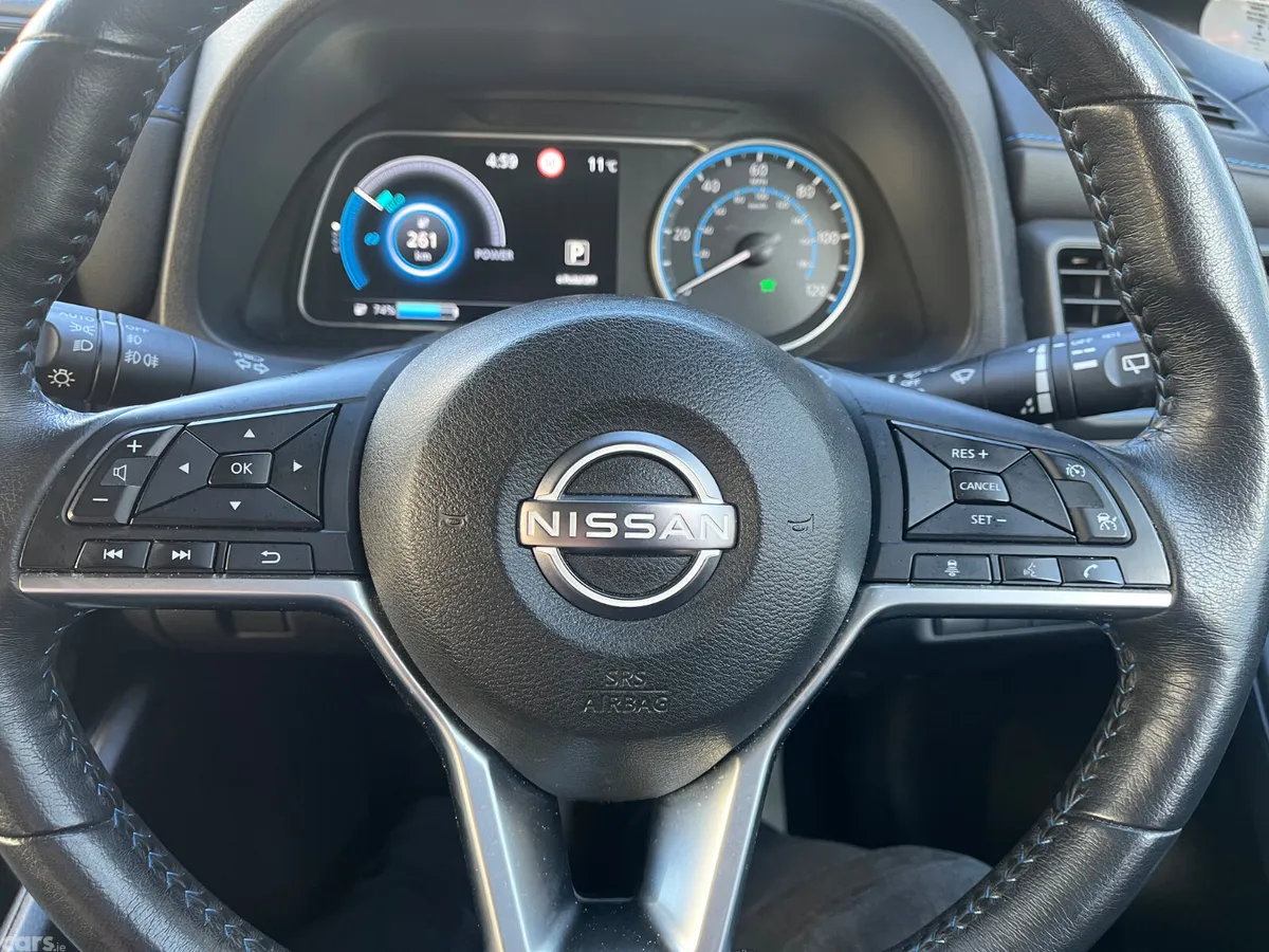 Nissan Leaf Hatchback, Electric, 2022, Red