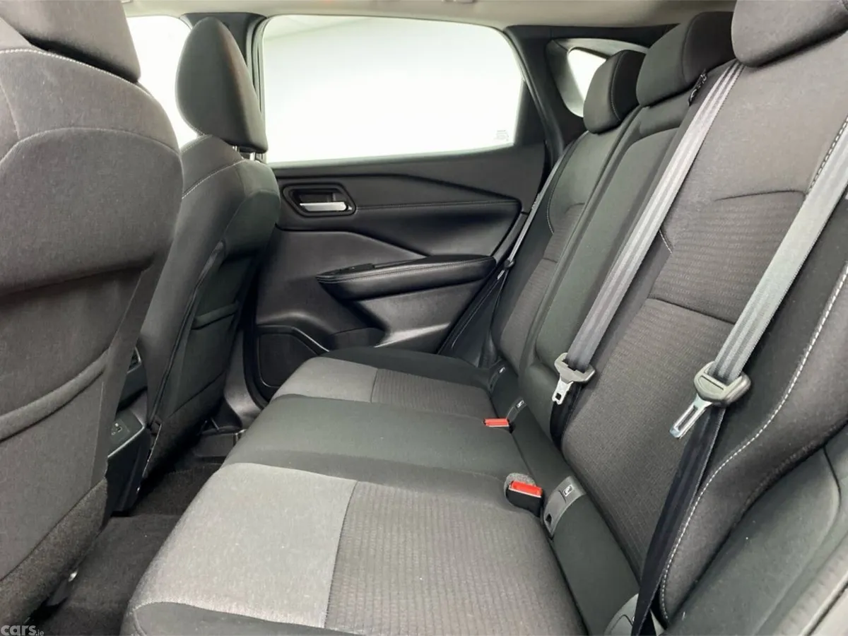 Nissan Qashqai MPV, Petrol, 2023, Blue