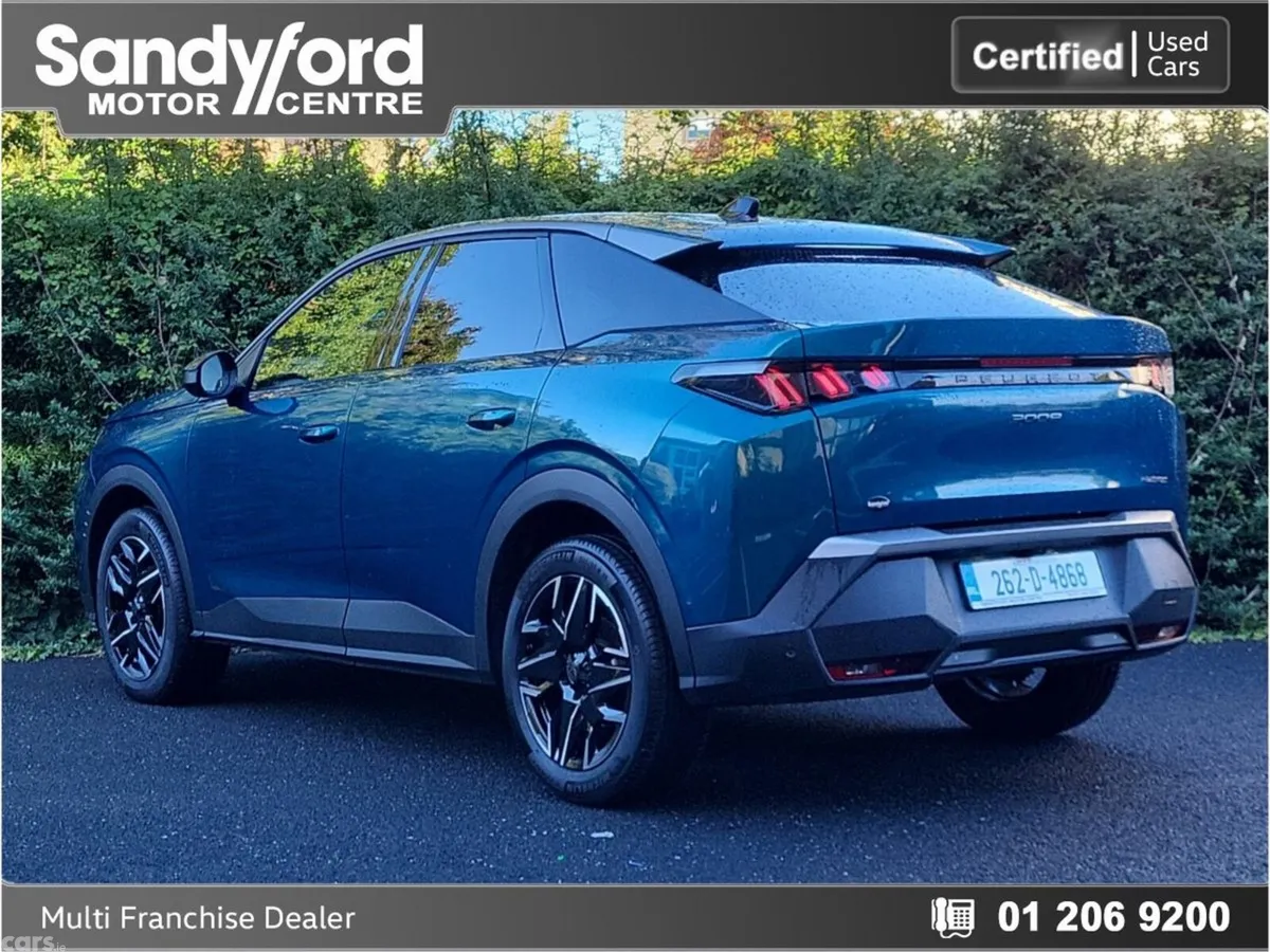Peugeot 3008 MPV, Petrol, 2026, Blue
