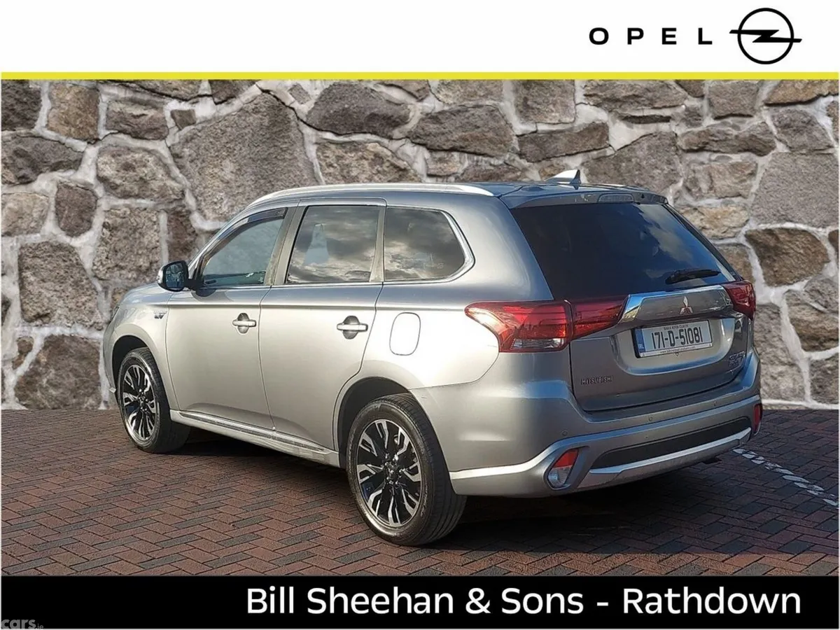 Mitsubishi Outlander SUV, Petrol Plug-in Hybrid, 2017, Grey