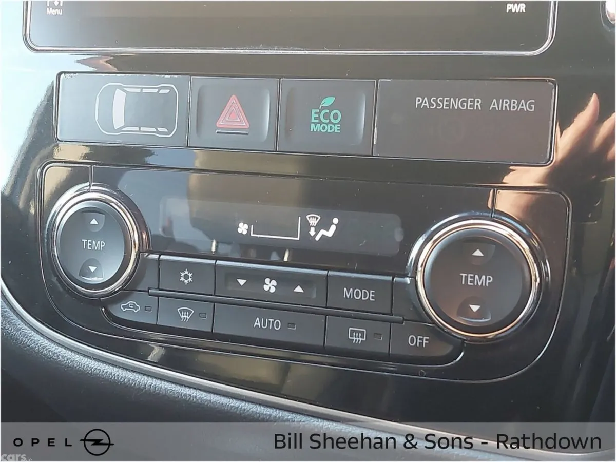 Mitsubishi Outlander SUV, Petrol Plug-in Hybrid, 2017, Grey