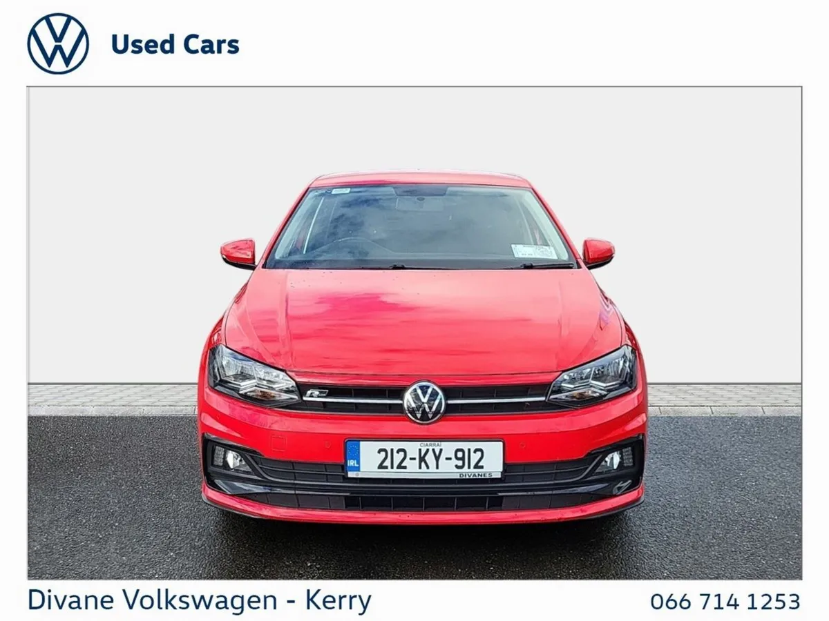 Volkswagen Polo Hatchback, Petrol, 2021, Red