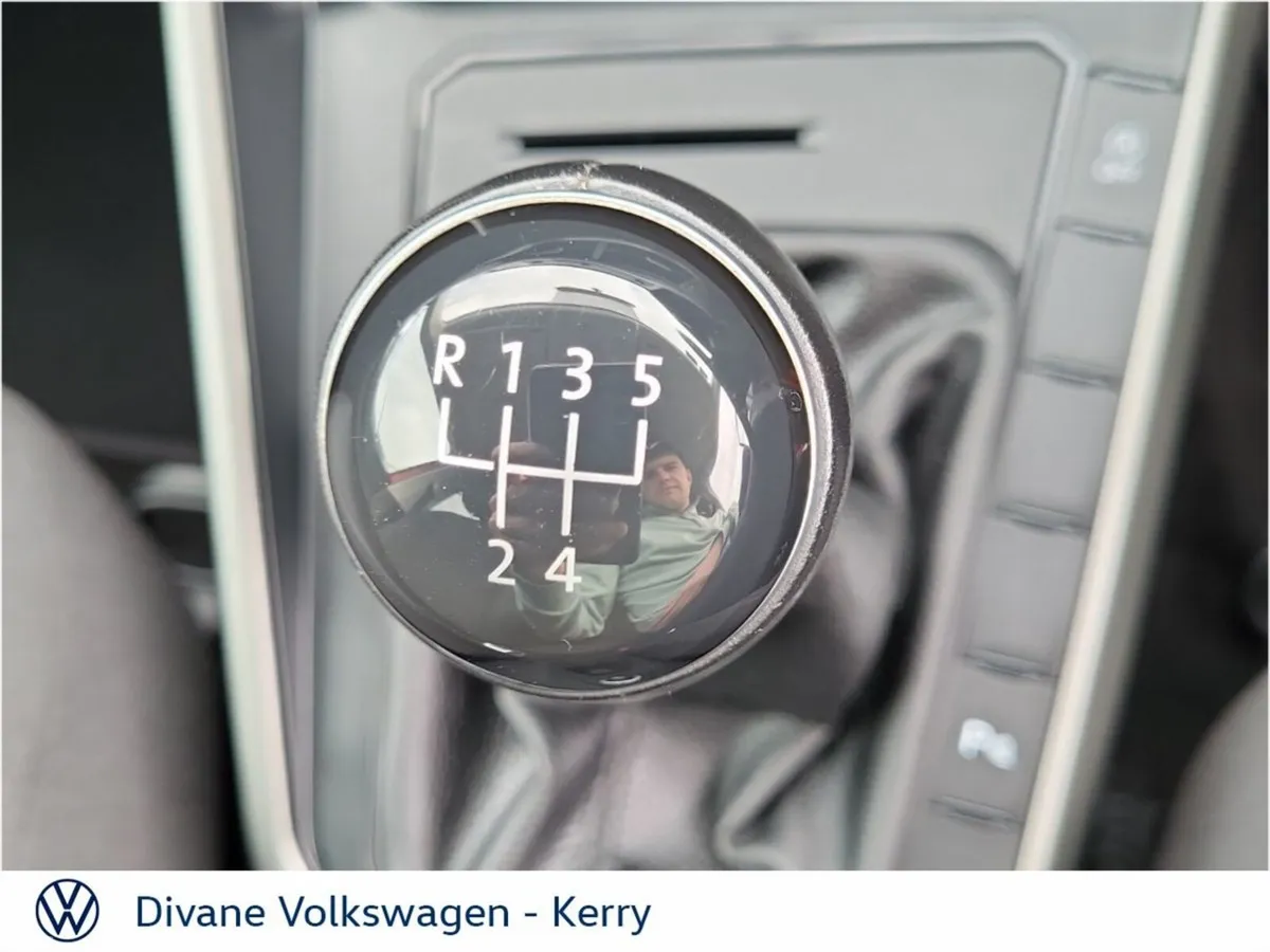Volkswagen Polo Hatchback, Petrol, 2021, Red