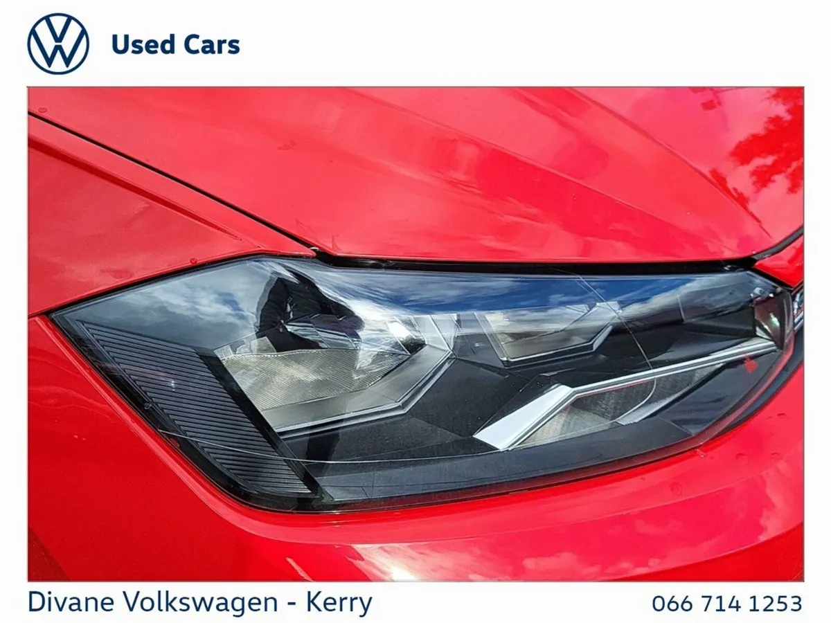Volkswagen Polo Hatchback, Petrol, 2021, Red