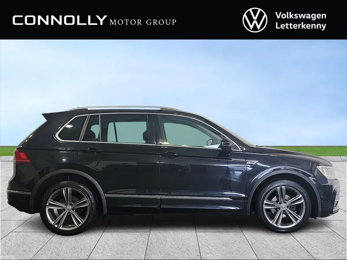 Volkswagen Tiguan SUV, Petrol, 2020, Black