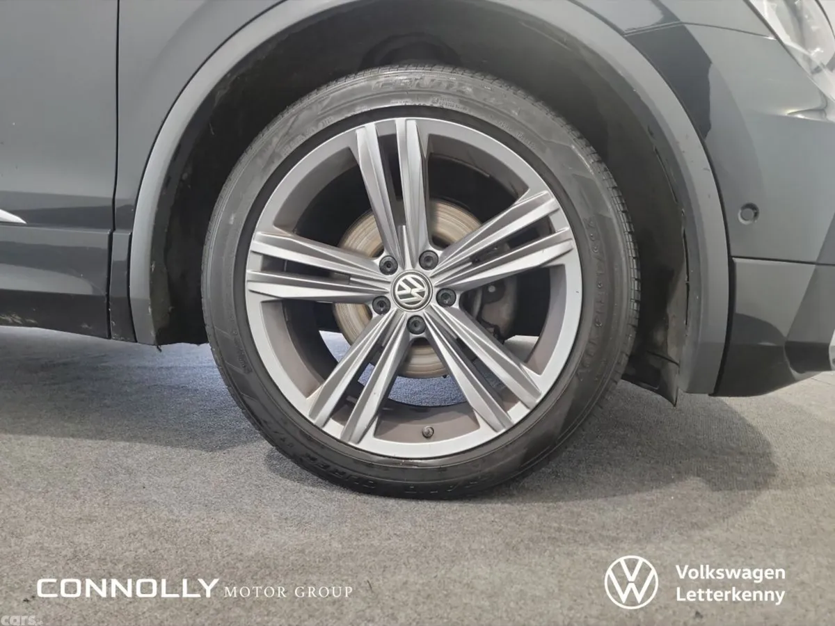 Volkswagen Tiguan SUV, Petrol, 2020, Black