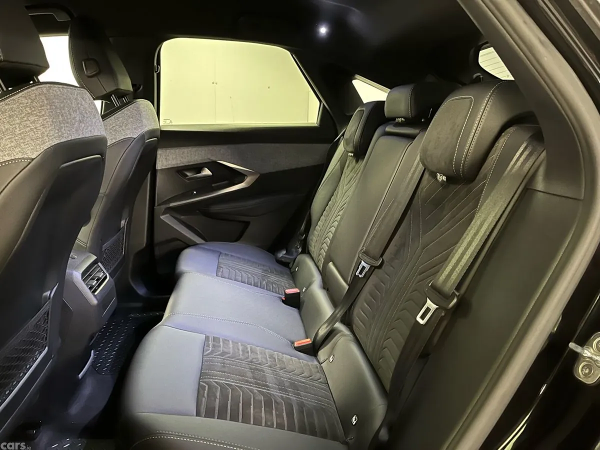 Peugeot 3008 SUV, Electric, 2025, Black