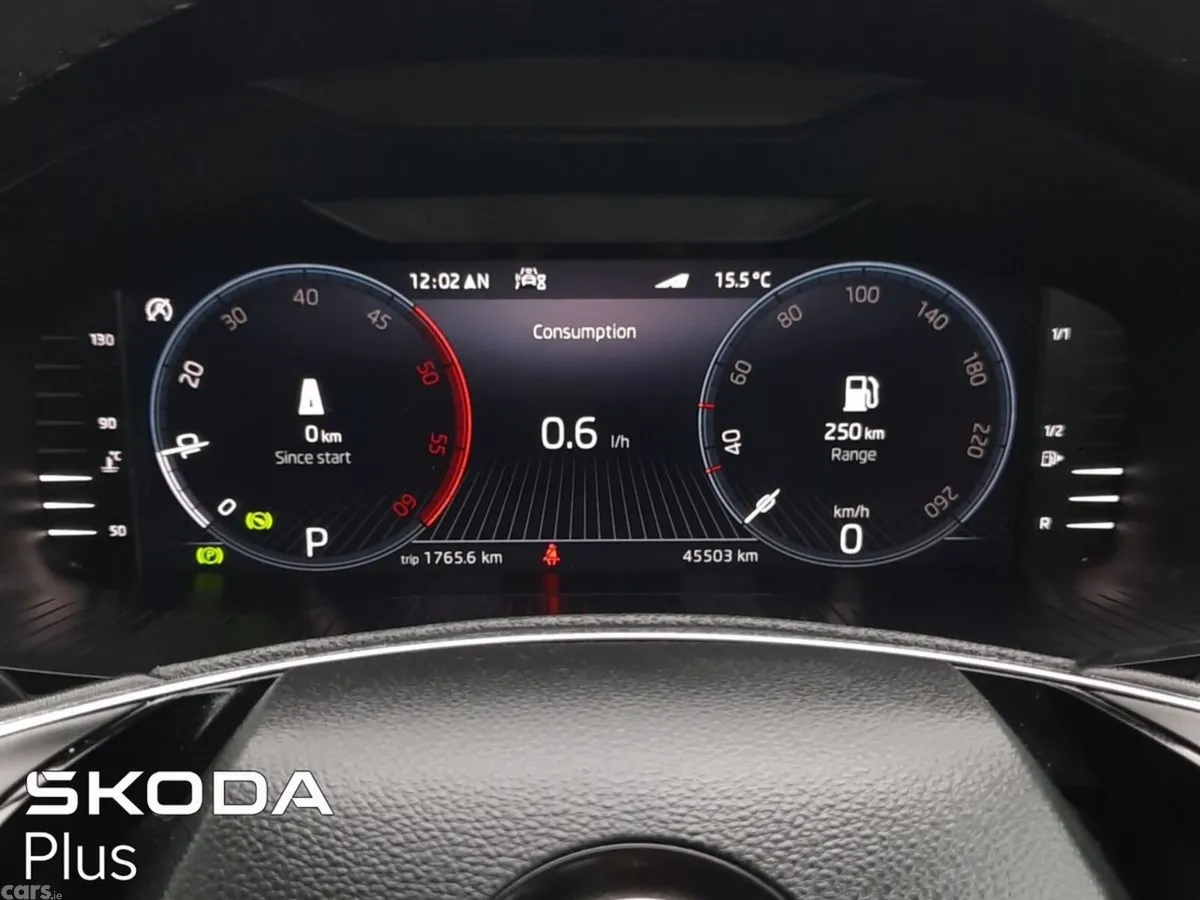 Skoda Karoq SUV, Diesel, 2024, Grey