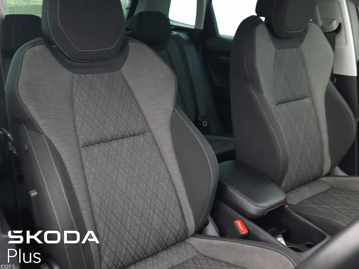 Skoda Karoq SUV, Diesel, 2024, Grey