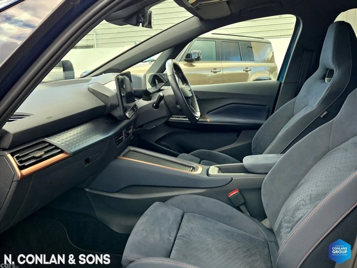 Cupra Born Estate, Electric, 2023, Blue