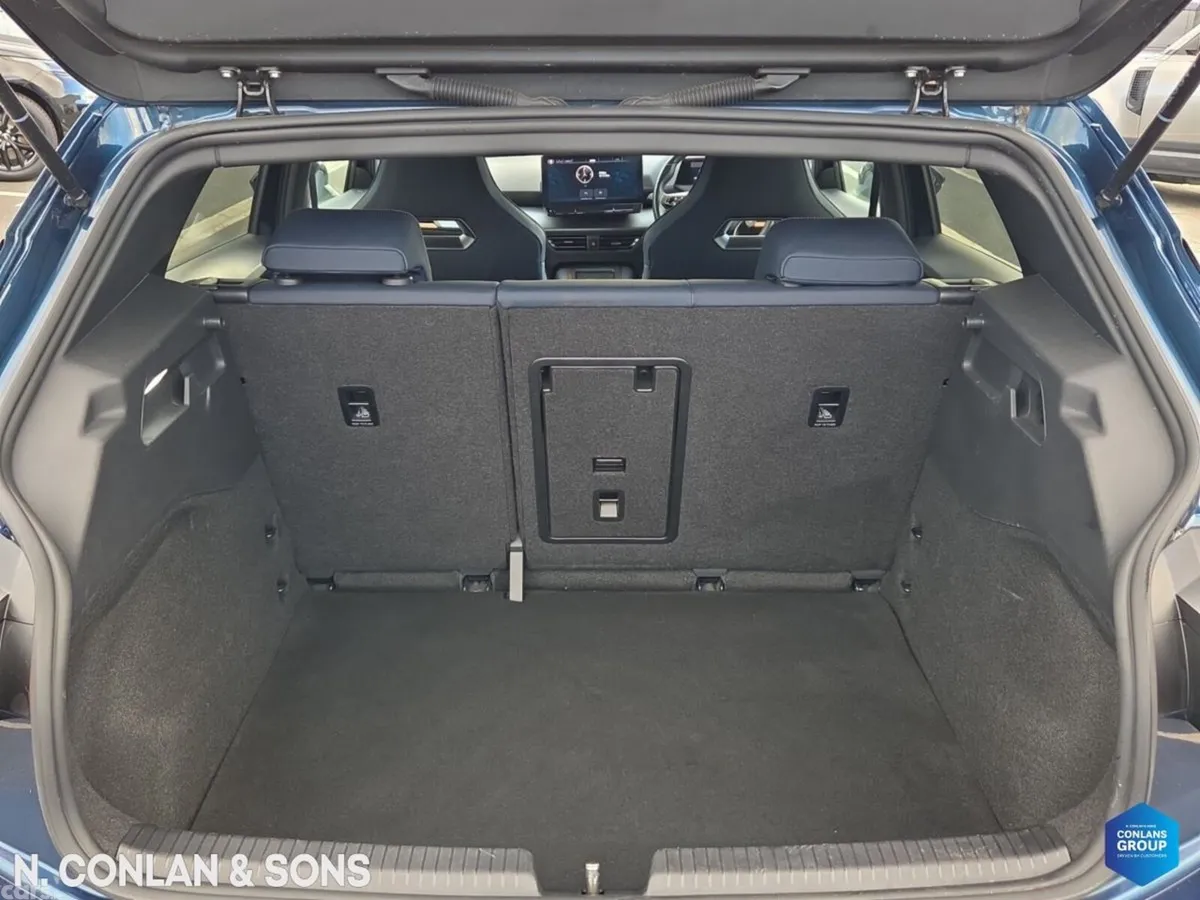 Cupra Born Estate, Electric, 2023, Blue