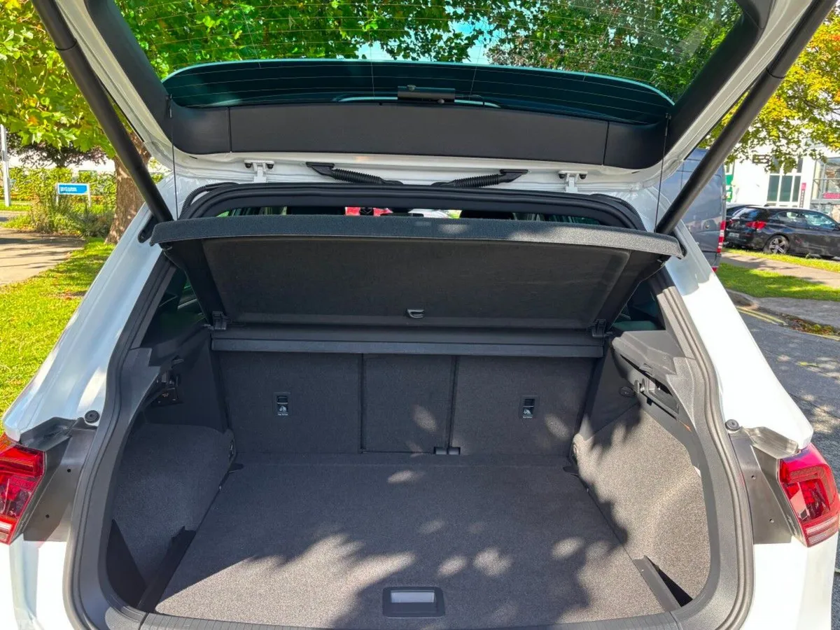 Volkswagen Tiguan SUV, Diesel, 2020, White