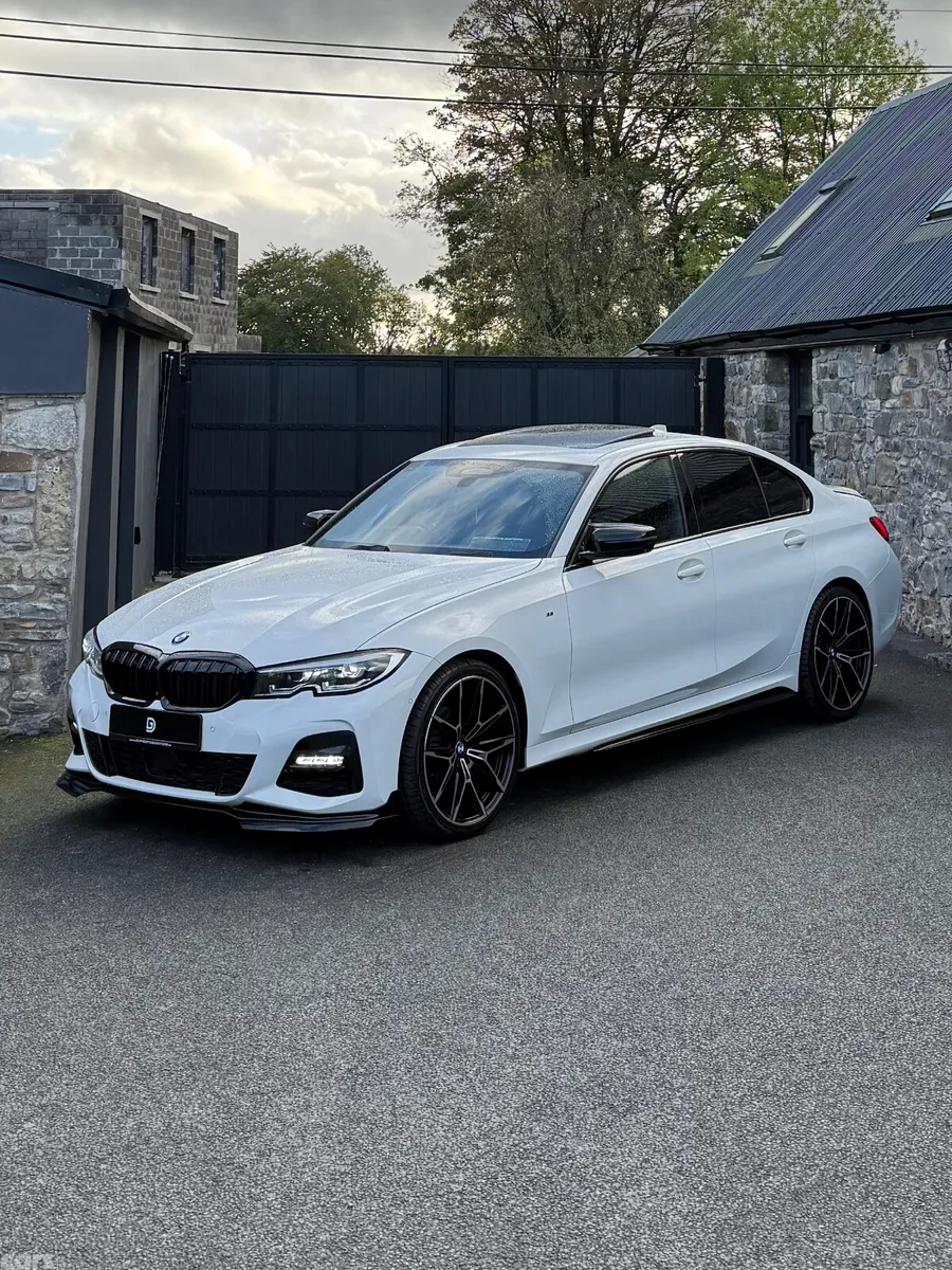 BMW 3-Series Saloon, Diesel, 2021, White