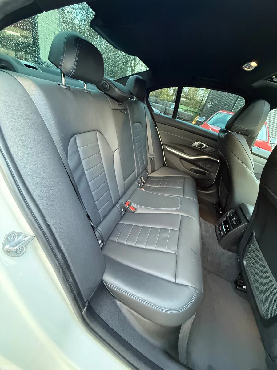 BMW 3-Series Saloon, Diesel, 2021, White
