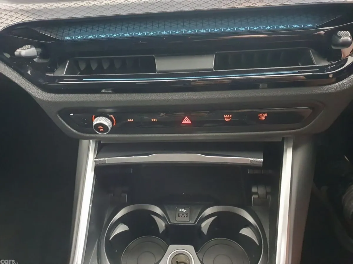 BMW 3-Series Estate, Petrol Plug-in Hybrid, 2025, Blue