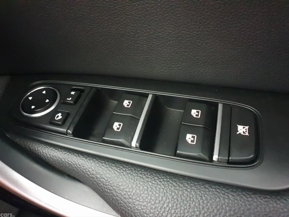 Kia Ceed Hatchback, Petrol, 2022, Grey