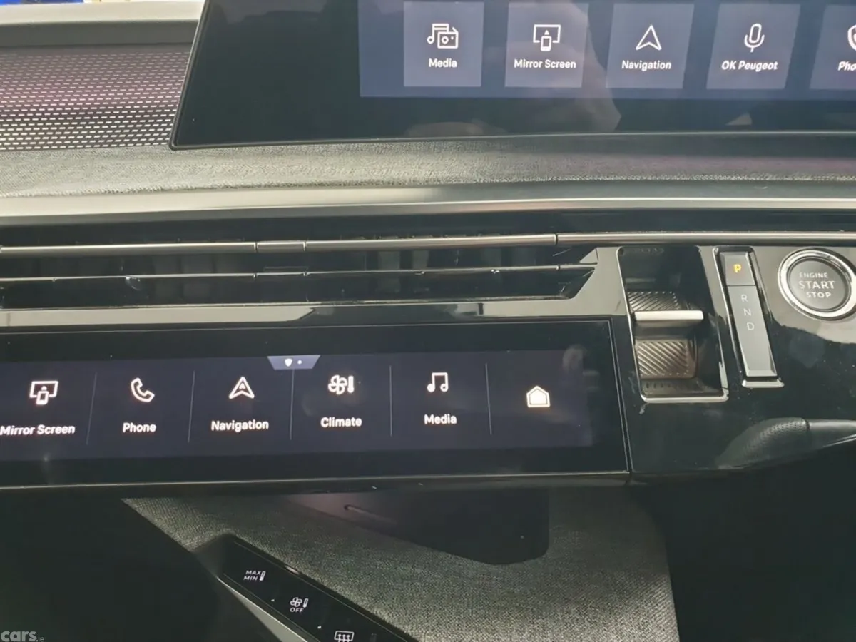 Peugeot 5008 SUV, Electric, 2025, Black