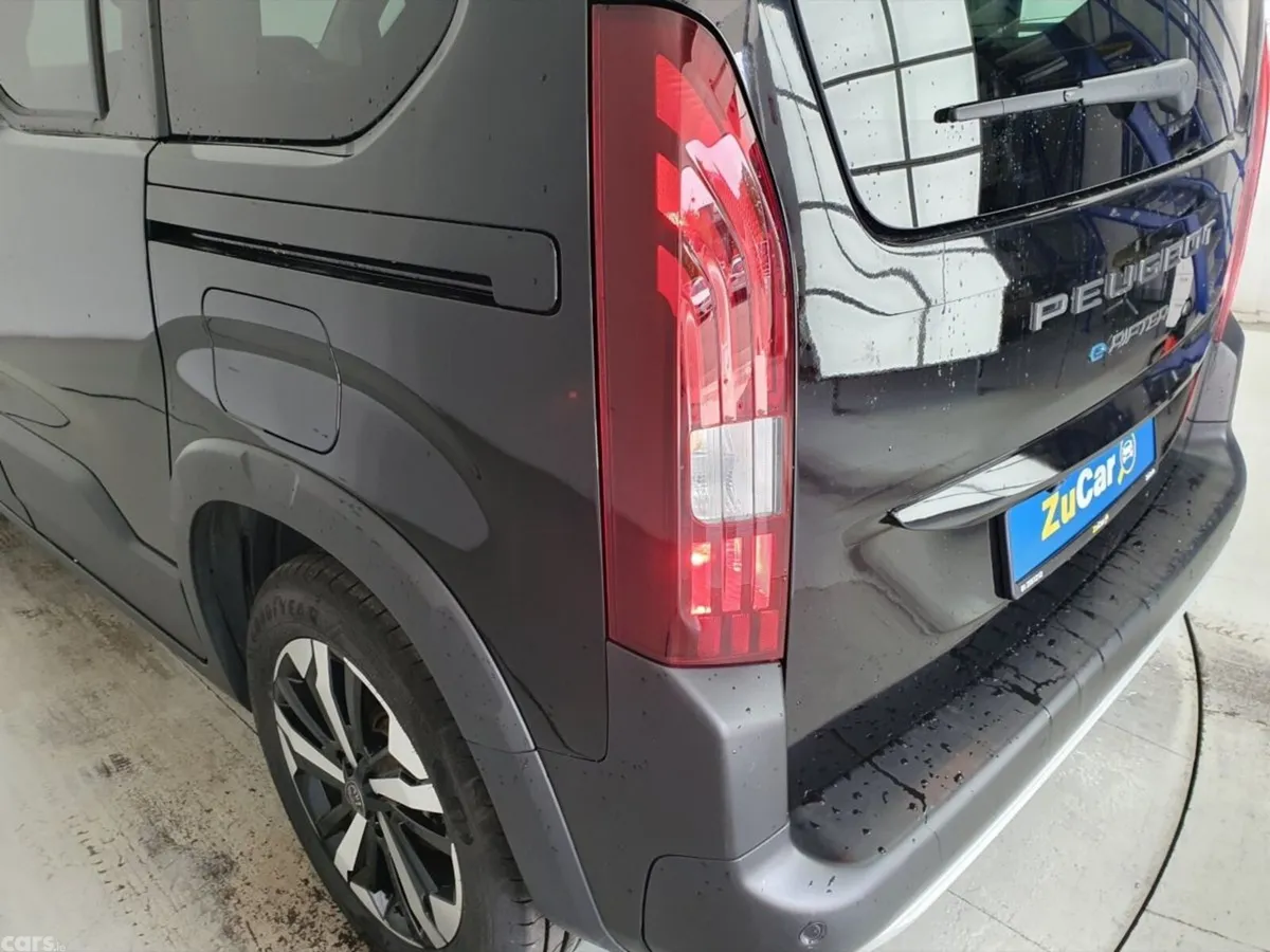 Peugeot Rifter MPV, Electric, 2025, Black