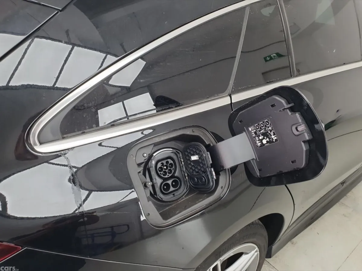 Mercedes-Benz CLA Estate, Petrol Plug-in Hybrid, 2025, Black