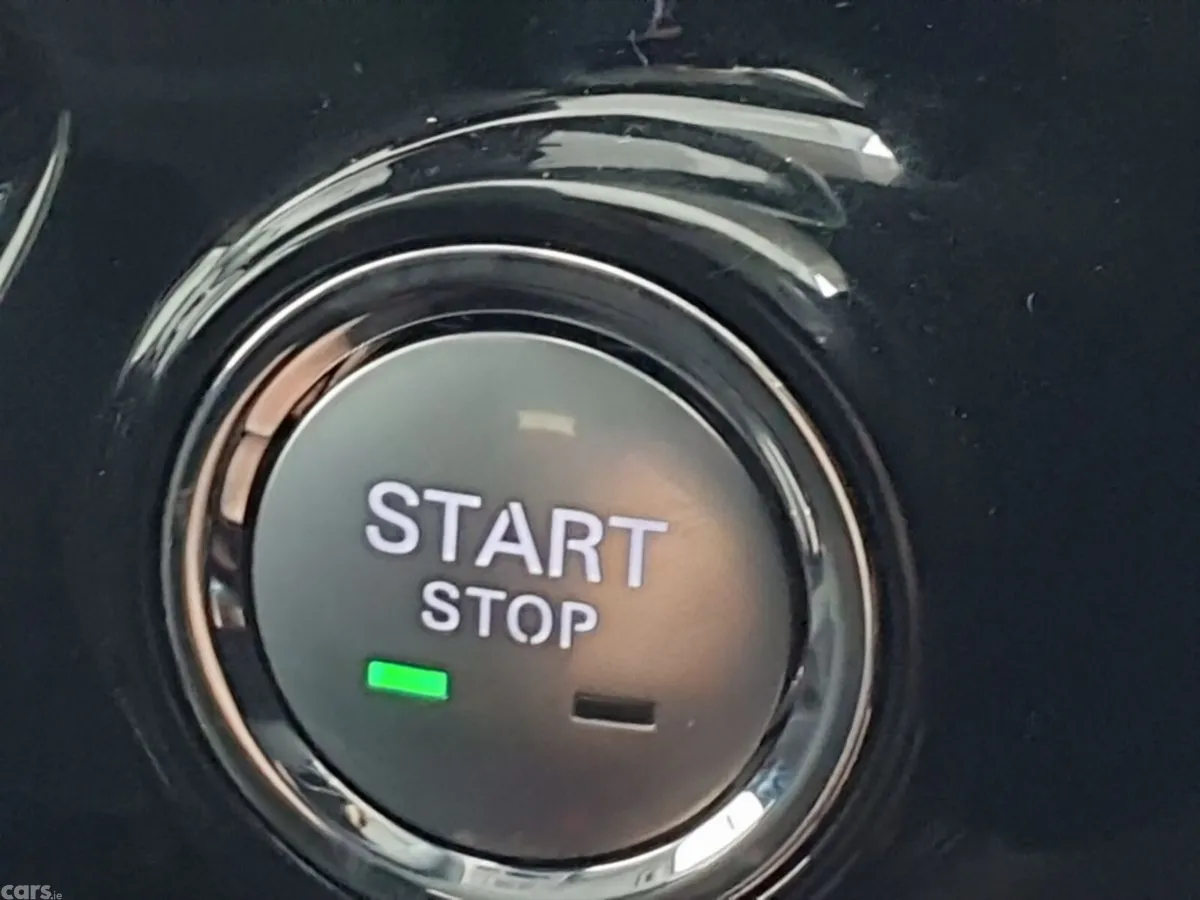 MG HS SUV, Petrol Plug-in Hybrid, 2025, White