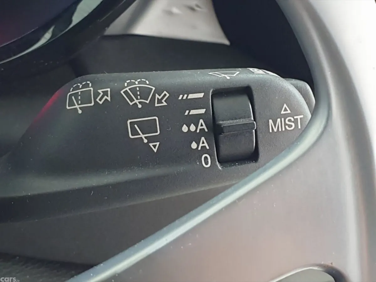 Alfa Romeo Tonale MPV, Petrol Plug-in Hybrid, 2023, Red