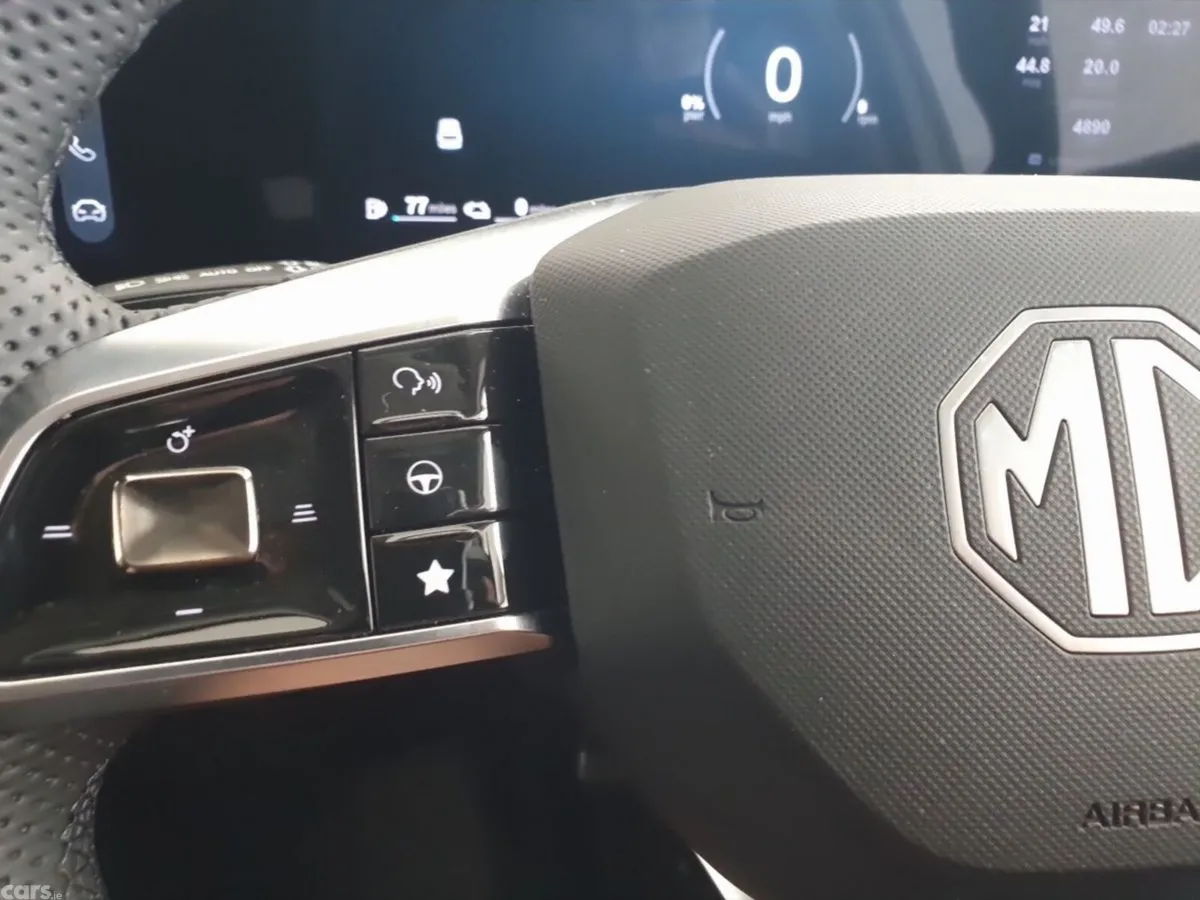 MG HS SUV, Petrol Plug-in Hybrid, 2025, White