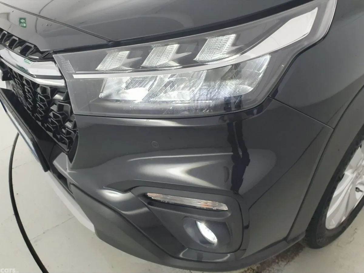 Suzuki SX4 SUV, Petrol Hybrid, 2025, Black