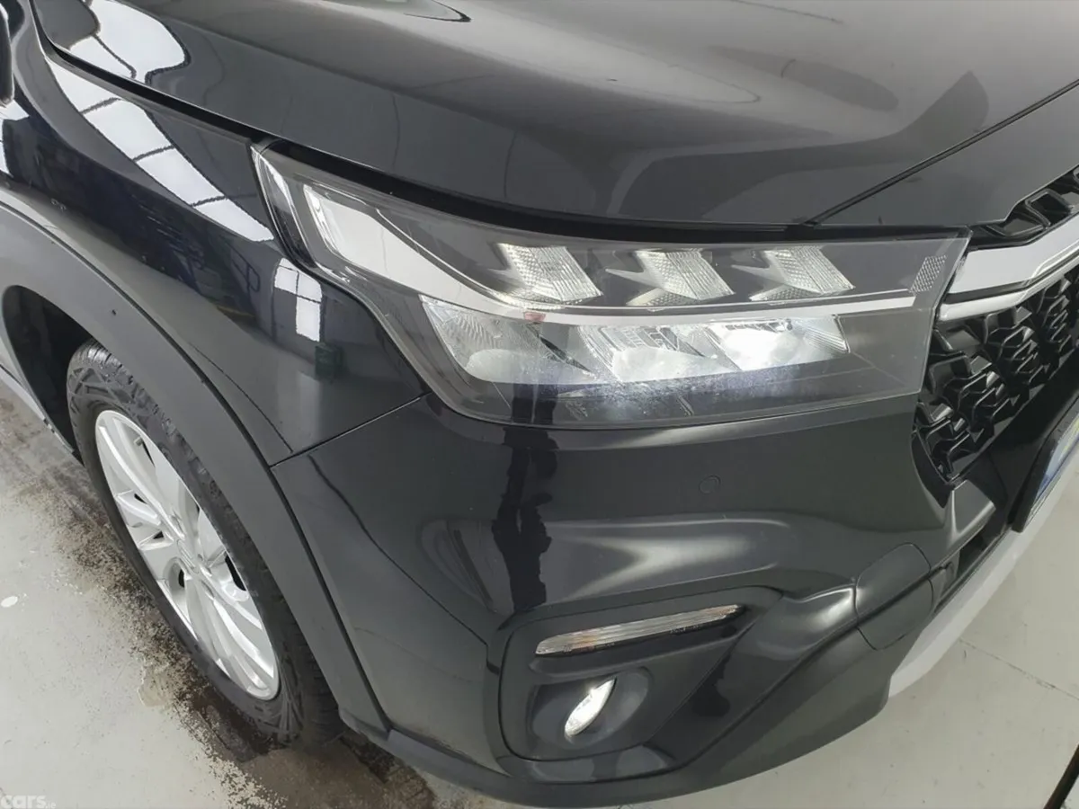 Suzuki SX4 SUV, Petrol Hybrid, 2025, Black