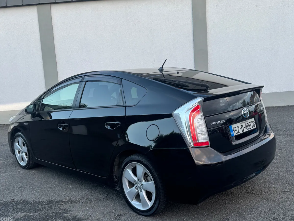 Toyota Prius Hatchback, Petrol Hybrid, 2015, Black