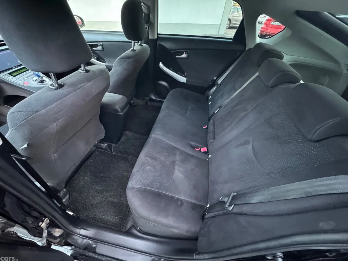 Toyota Prius Hatchback, Petrol Hybrid, 2015, Black