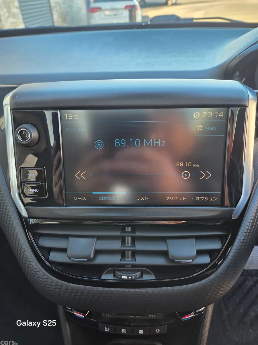 Peugeot 2008 Hatchback, Petrol, 2017, White