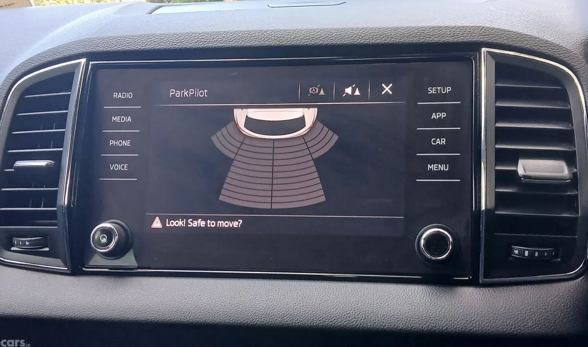 Skoda Karoq SUV, Petrol, 2018, Silver