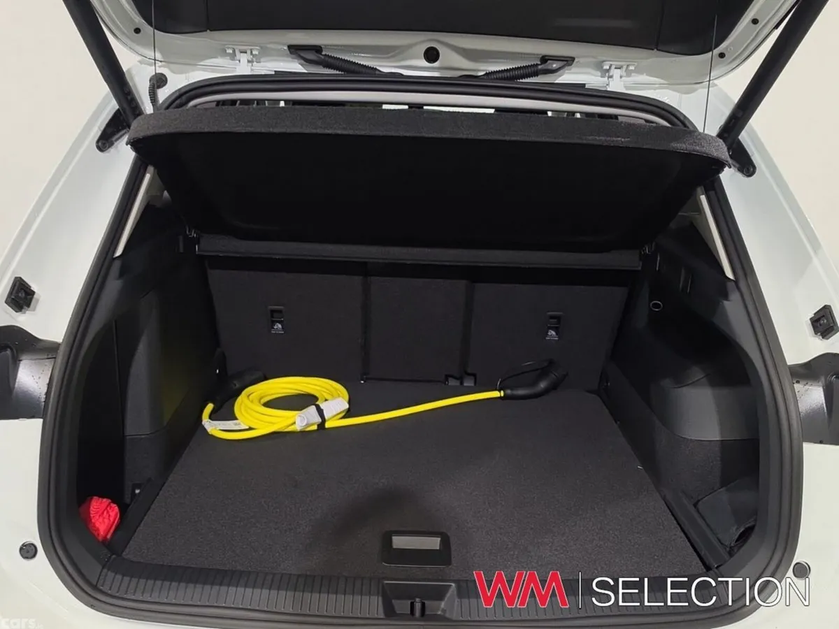 Volkswagen Tiguan SUV, Petrol Plug-in Hybrid, 2026, White
