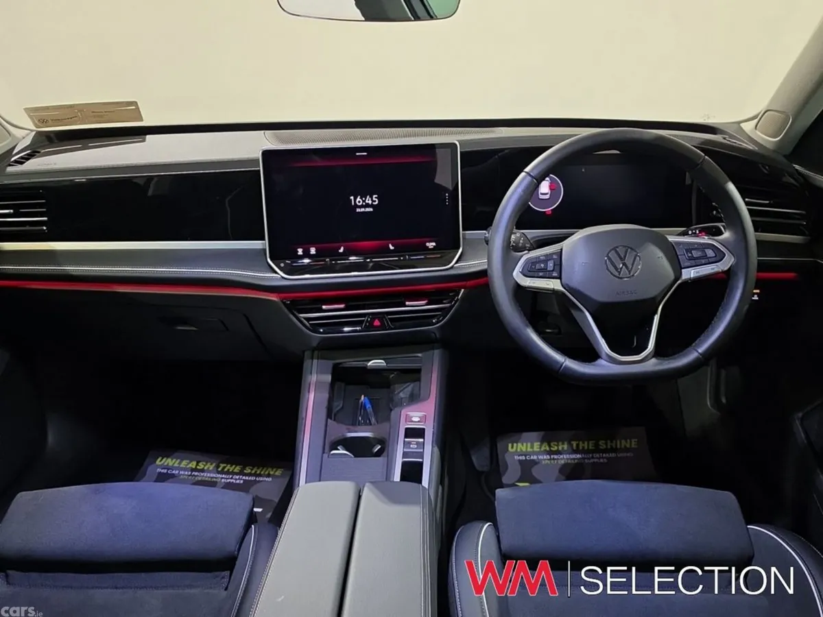 Volkswagen Passat Estate, Diesel, 2026, Grey