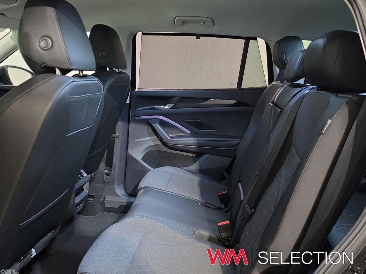 Volkswagen Tayron Estate, Diesel, 2026, Black