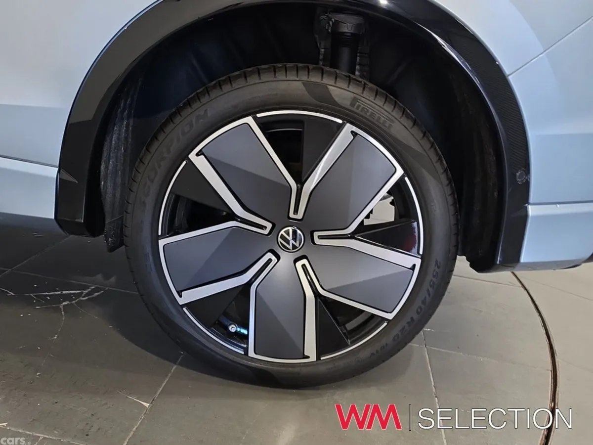 Volkswagen Tiguan SUV, Petrol Plug-in Hybrid, 2026, Grey