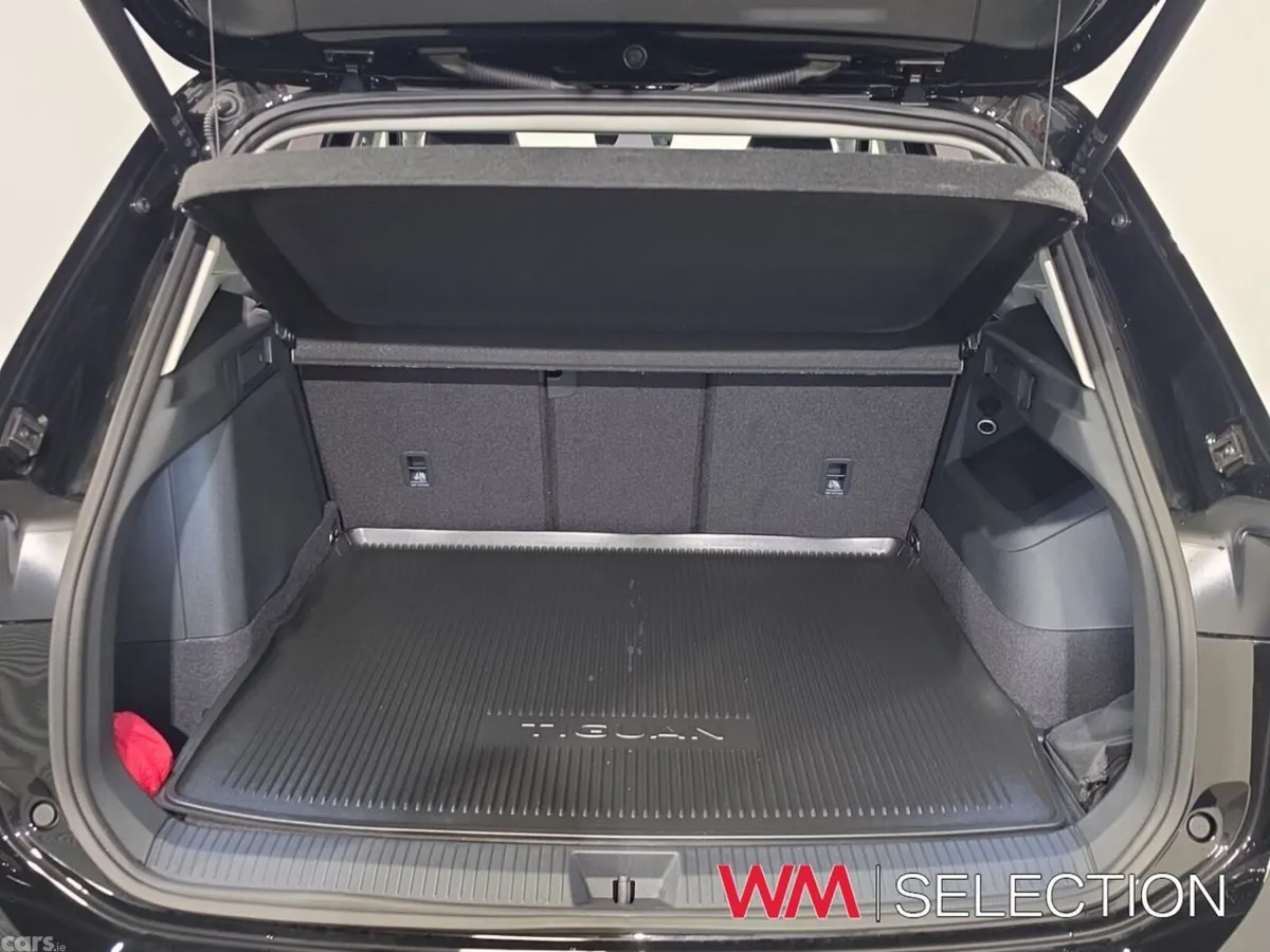 Volkswagen Tiguan SUV, Petrol Plug-in Hybrid, 2026, Black