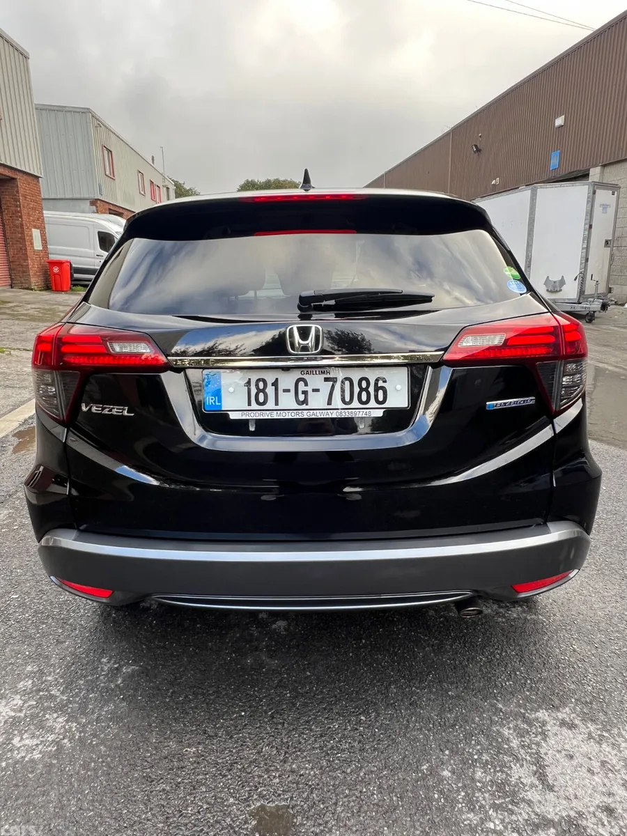 Honda Vezel SUV, Petrol Hybrid, 2018, Black