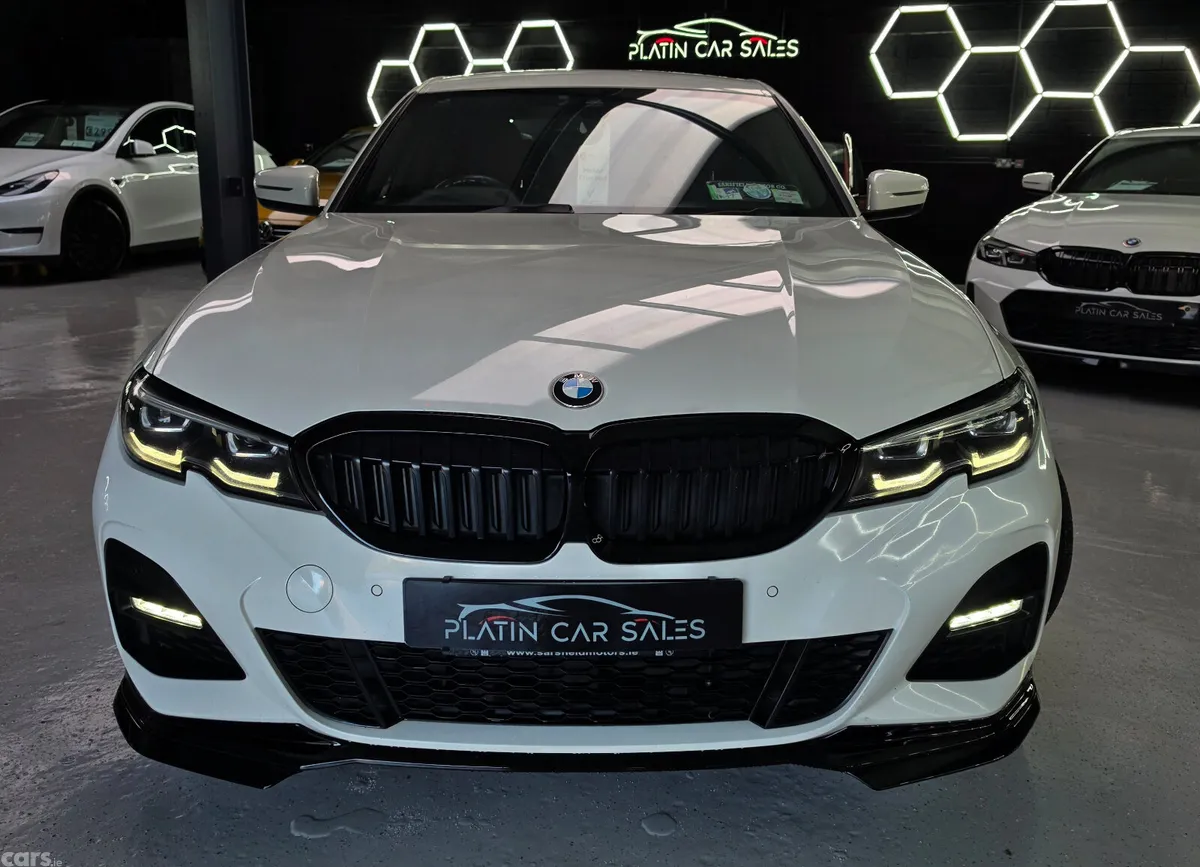 BMW 3-Series Saloon, Petrol Plug-in Hybrid, 2020, White