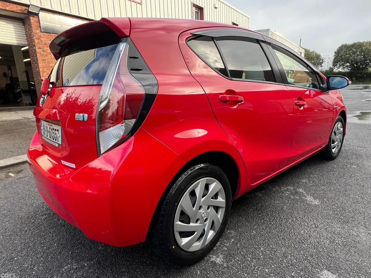 Toyota Aqua Hatchback, Petrol Hybrid, 2015, Red