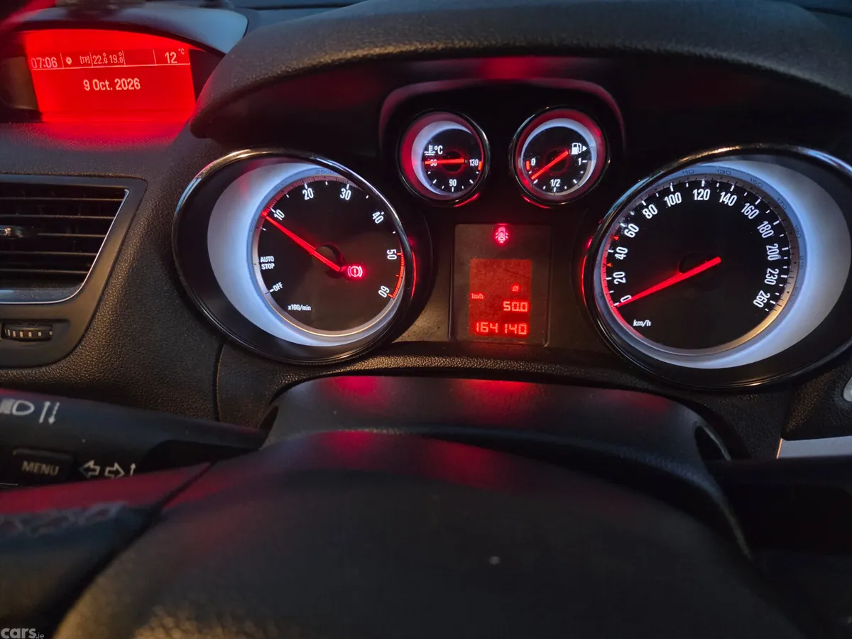 Opel Mokka SUV, Diesel, 2016, White