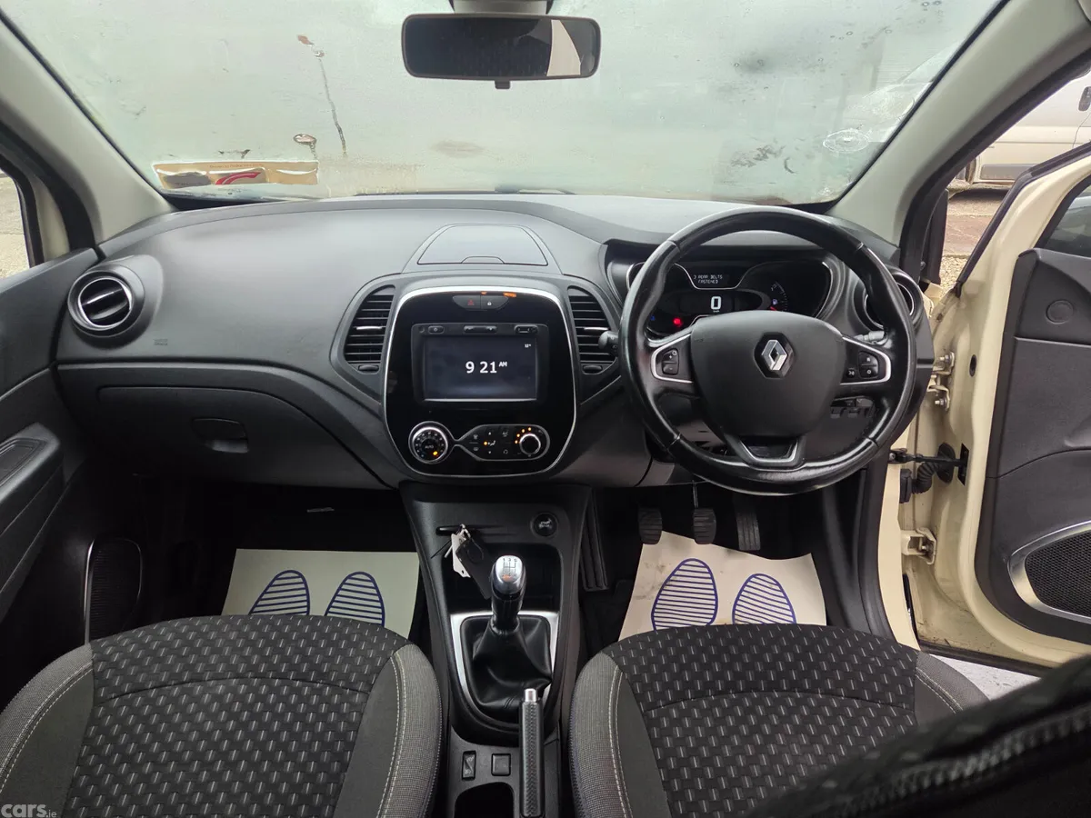 Renault Captur Hatchback, Diesel, 2018, White