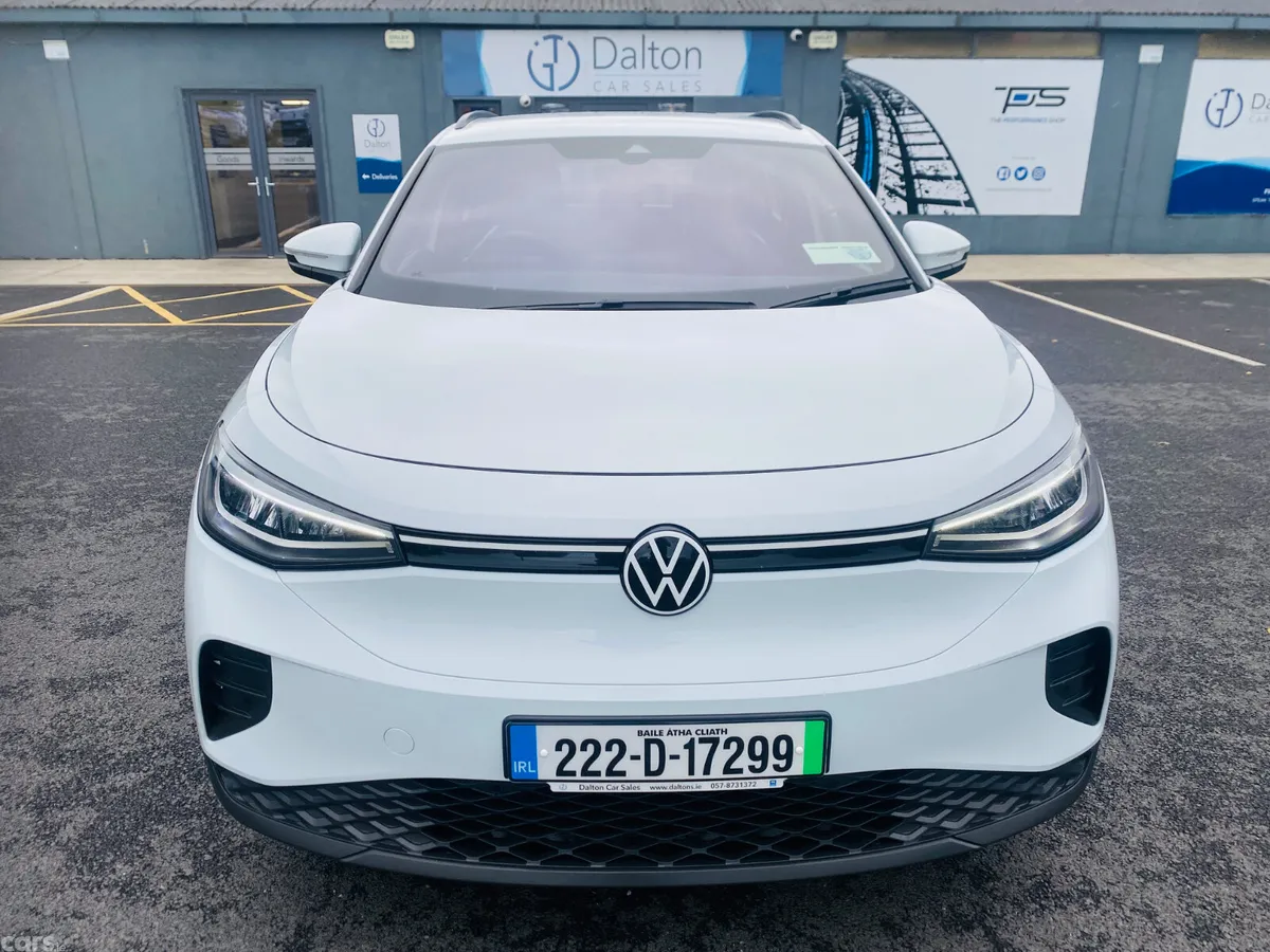 Volkswagen ID.4 Estate, Electric, 2022, White