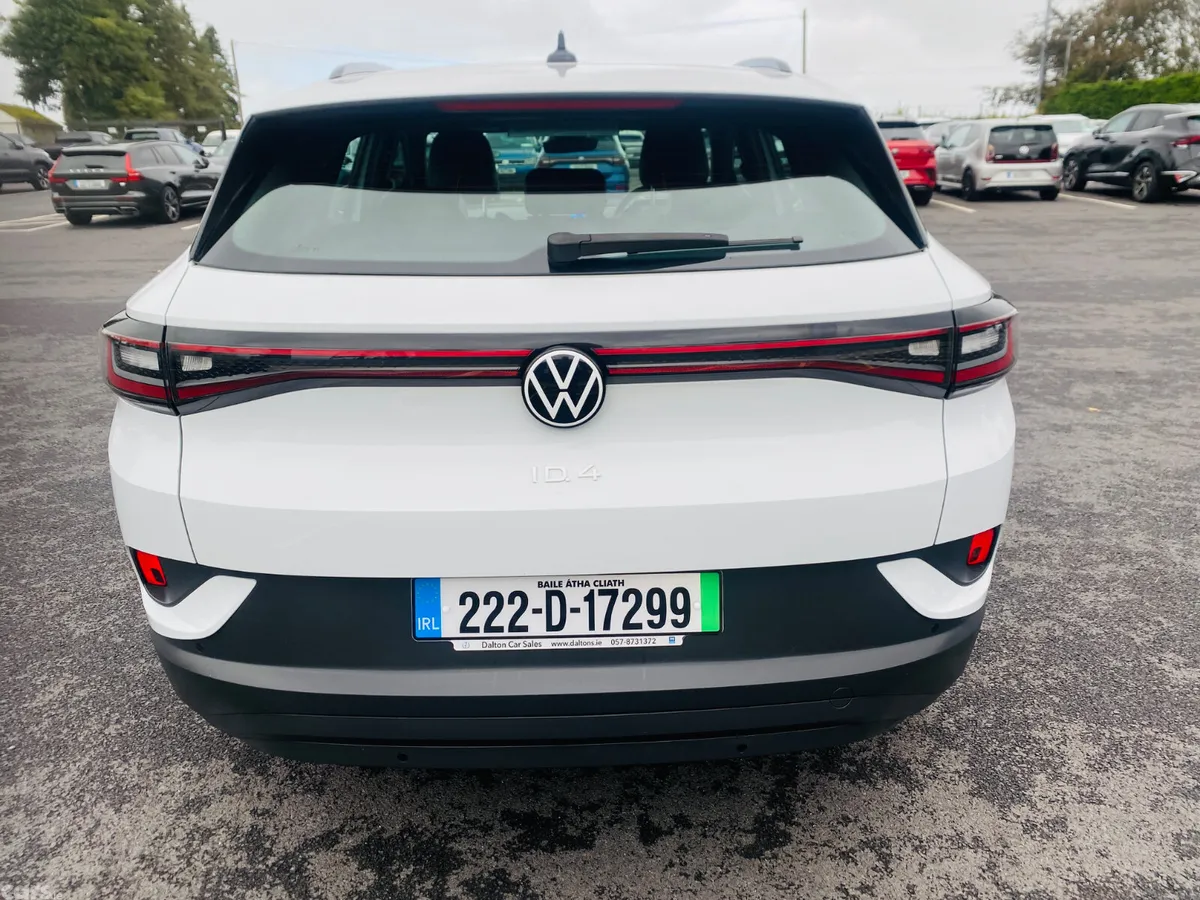 Volkswagen ID.4 Estate, Electric, 2022, White