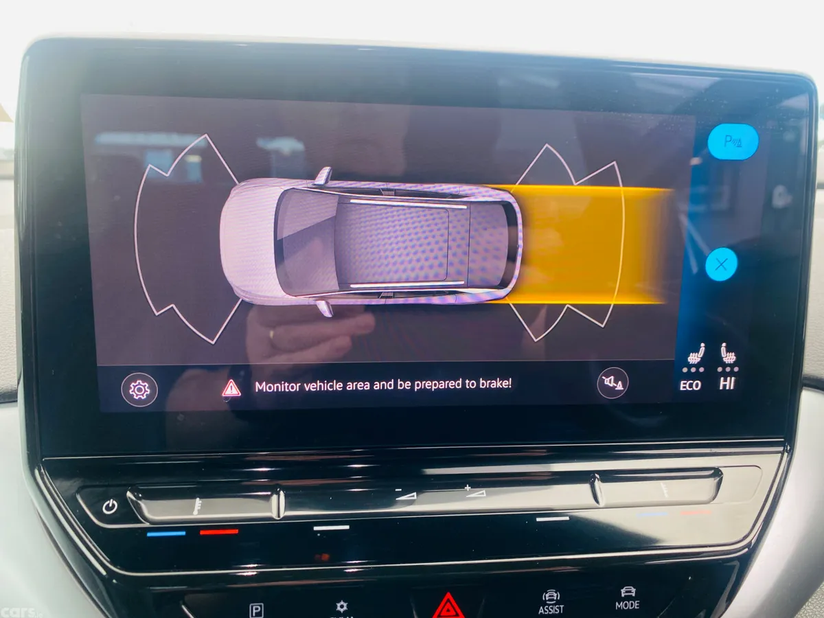 Volkswagen ID.4 Estate, Electric, 2022, White