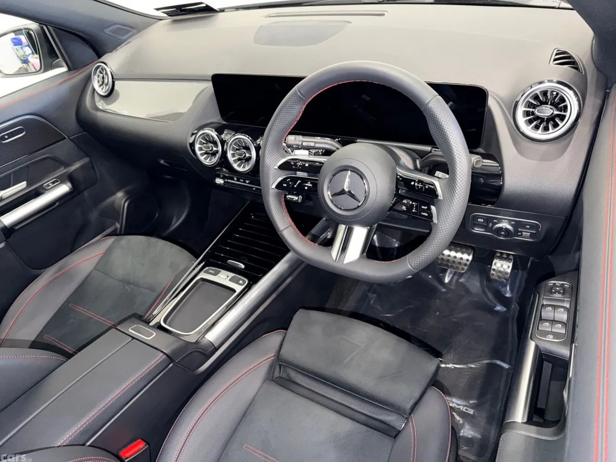 Mercedes-Benz GLA SUV, Petrol Hybrid, 2026, Grey