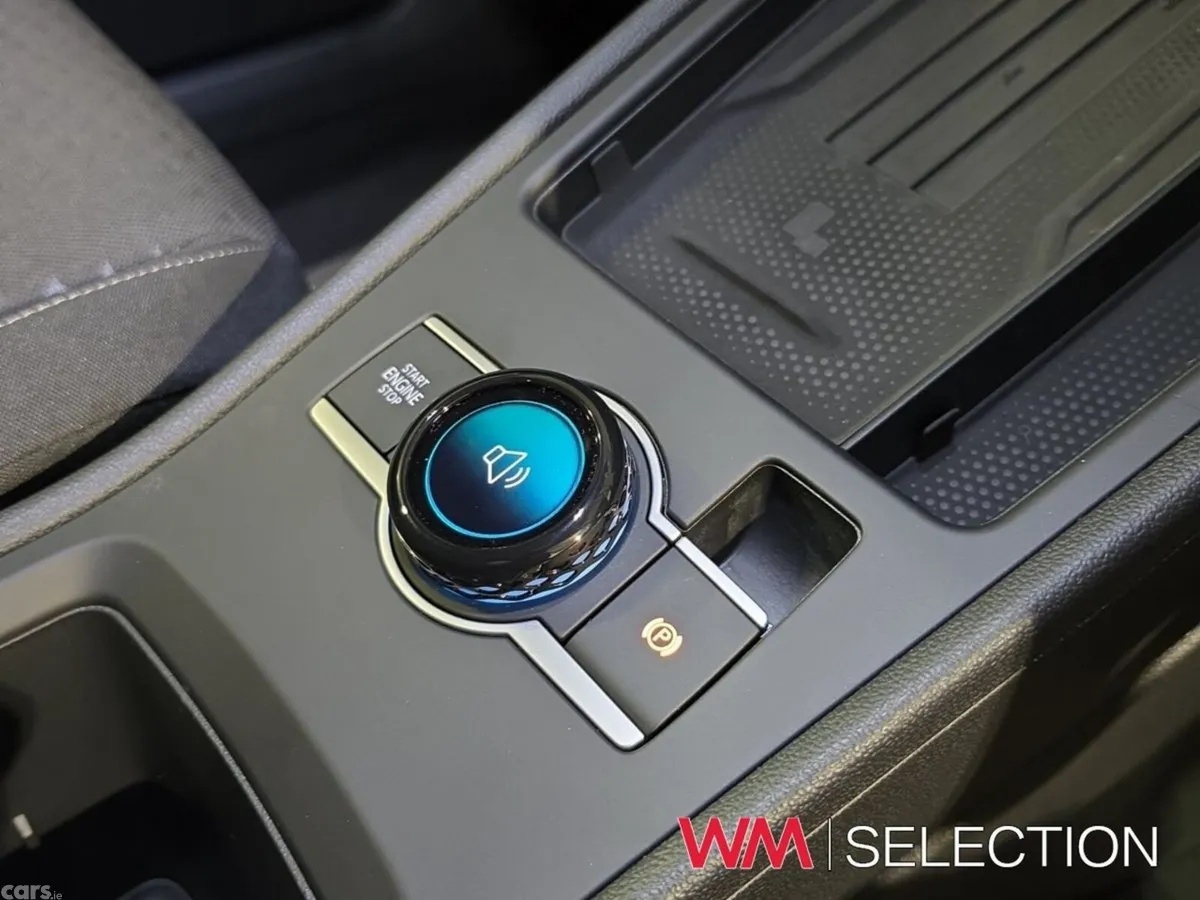 Volkswagen T-Roc Estate, Petrol, 2026, Blue